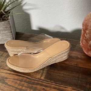 Clear wedges